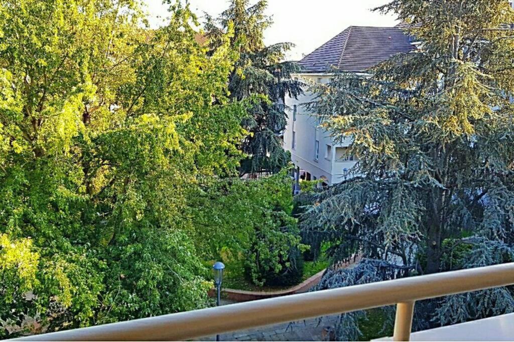 Superbe Studio De 30M2 Proche De Paris بُواسي المظهر الخارجي الصورة
